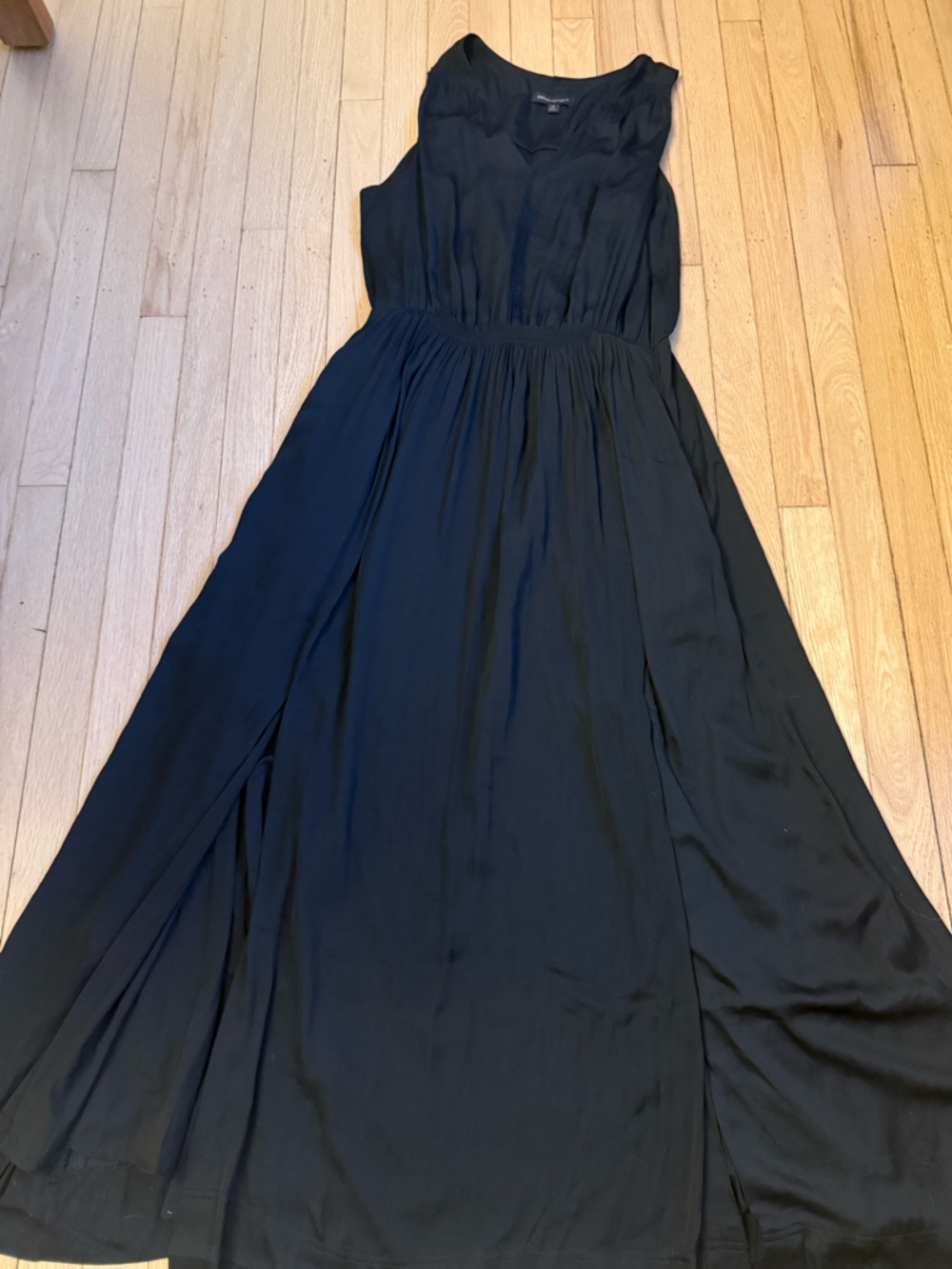 BANANA REPUBLIC GODDESS Maxi Dress in Black V- Neck Sleeve Size 
14 NWOT